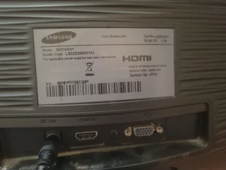 Samsung monitor screen with hdmi port