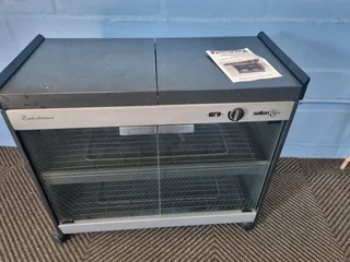 Salton hostess trolley