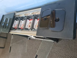 Salton hostess trolley