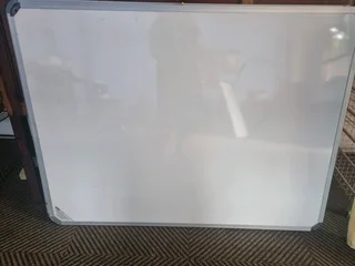 Parrot white boards