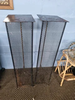 Metal mesh display stands