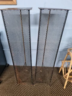 Metal mesh display stands