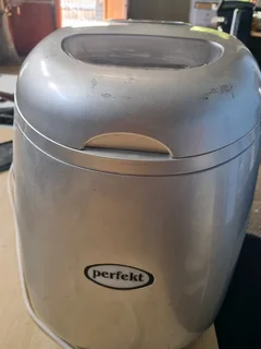 Old ice maker need attention