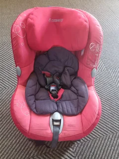 Maxi cosi kids car seat