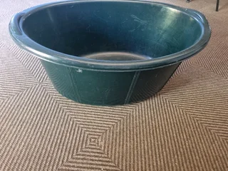 Plastic tub for sale