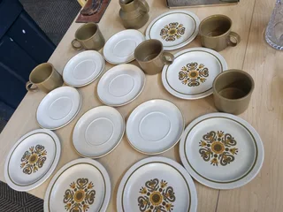 Vintage midwinter tea set