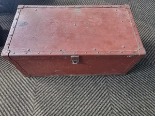 Storage trunk