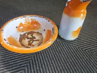 Enamel old basin and jug
