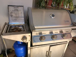 Patio braai  R2500-00