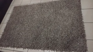Fluffy carpet