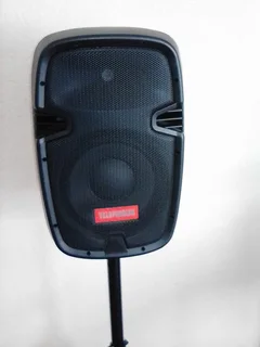 1 x Telefunken 5.1 Channel DVD Player TDV 500UB in Excellent Condition.