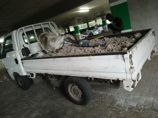 Junk, garden waste, rubble removal