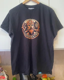 Mens Clothing Items Size L - Bag of 6 items for R100