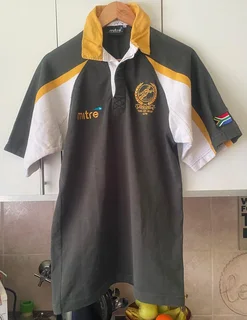 Men's clothing items size M - 8 pieces for R100