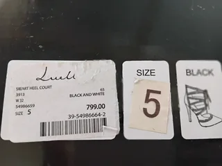 Luella high heels R400