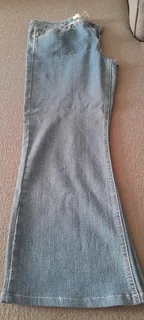 Women&#39;s Blue and Black Denim Bootleg Jeans ( New )