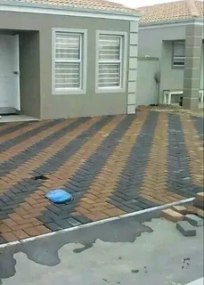 STANLEY PAVING 081 366 4446