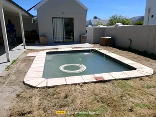 BRAAI AREAS...PLASTERING...PAVING