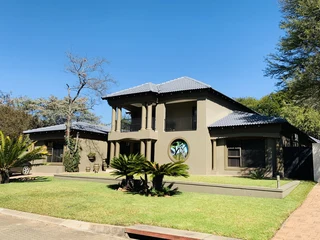 3 Bedroom House For Sale in Koro Creek Golf Estate