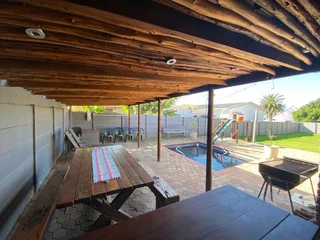 4 Bedroom Holiday house for rent in Hartenbos near to all main attractions