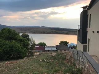 VACANT STAND NEXT TO EBENEZER DAM