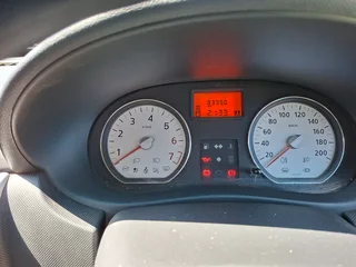 2014 Nissan NP200  16 valve high with 84000km