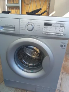 LG DIRECT DRIVE 8KG FRONTLOADER R2600   0627935429