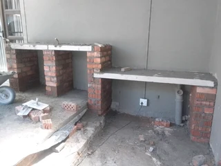 Bricklaying plastering and skimming