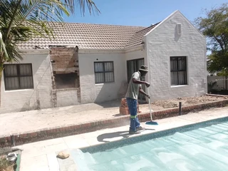 Bricklaying plastering and skimming