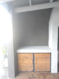 Bricklaying, plastering and skimming