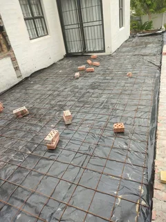 Bricklaying plastering and skimming