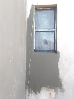 Bricklaying, plastering and skimming