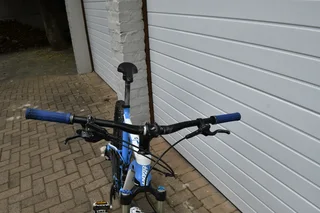 Giant anthem Bikes - Ad posted by Gabriel Burke