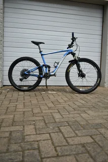 Giant anthem Bikes - Ad posted by Gabriel Burke