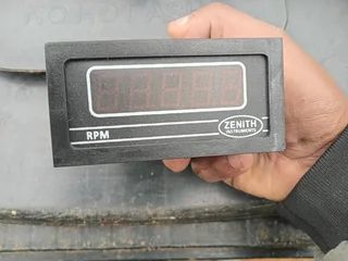 Zenith 489 IND digital panel meter.