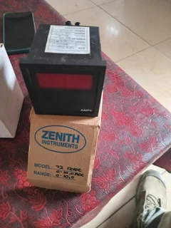 Zenith 489 IND digital panel meter.