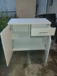 Kitchen cabinet 2 door