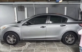 2013 Mazda 3 Hatchback