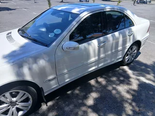 2007 Mercedes-Benz C-Class Sedan