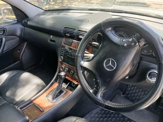 2007 Mercedes-Benz C-Class Sedan