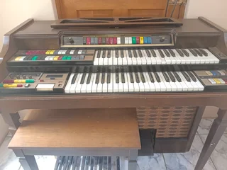 Electric Organ