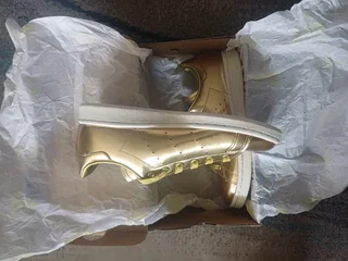 Adidas Stan Smith &#39;Metallic Pack - Gold&#39; FW5364