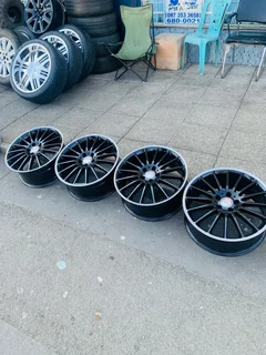 19 inch Mercedes Multi Spoke AMG look 8j all around Replicals pcd 5/112 good for A45