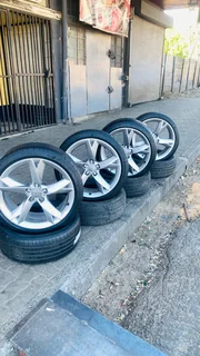 19 inch Audi (Original) Audi A5 S5 RS5 A4 S4 RS4 B8 B9 A6 S6,RS6,C7,C8 A7 S7 RS7 A8 Q3 SQ3 TT TTS
