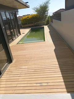 Parquet floor sanding and repairing