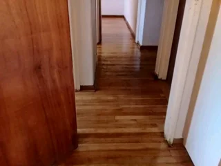 Dustless floor sanding and repairing