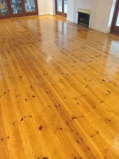 Dustless floor sanding and repairing