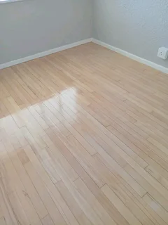 Dustless floor installation and maintenance