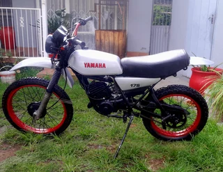 Yamaha dt175 enduro