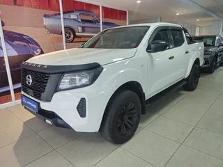 2023 Nissan Navara 2.5dci Se Plus  Double Cab (M) 90000KM R399995